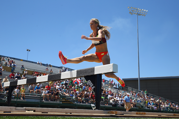 Emma Coburn Spikes ()
