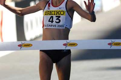 Radcliffe wins (IAAF)