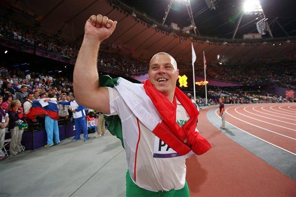 Krisztian Pars of Hungary celebrates gold in the Men's Hammer Throw Final on Day 9 of the London 2012 Olympic Games at the Olympic Stadium on August 5, 2012 in London (Getty Images)