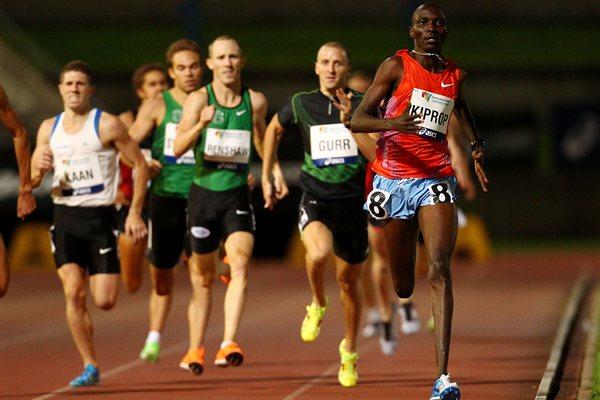 Asbel Kiprop on his way to 800m victory at the 2012 Sydney Track Classic (Getty Images)