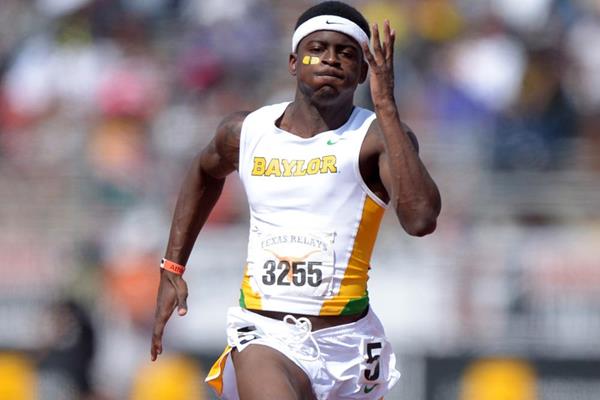 Trayvon Bromell on his way to a 10.01 clocking in the 100m at the Texas Relays (Kirby Lee)