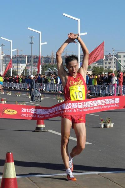 Wang Zhen collects a convincing victory in Erdos (Organisers)