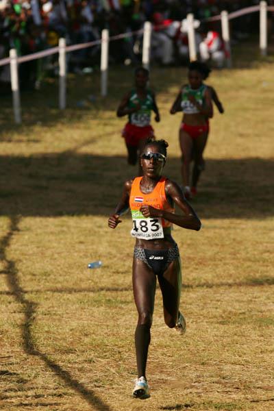 Kiplagat rampant in victory Mombasa 2007