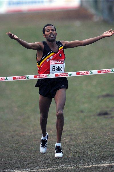 Atelew Bekele takes a commanding win at the European XC championships in Velenje (Mark Shearman)