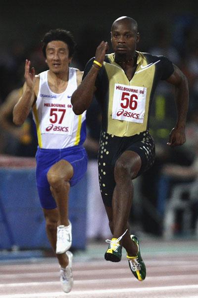10.04 meeting record for Asafa Powell at the World Athletics Tour meet in Melbourne in 2008 (Getty Images)