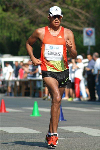 Eder Sanchez in Sesto San Giovanni (Lorenzo Sampaolo)
