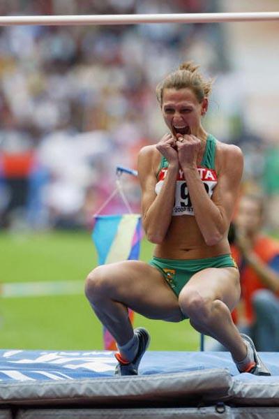 Hestrie Cloete after clearing 2.06m (Getty Images)
