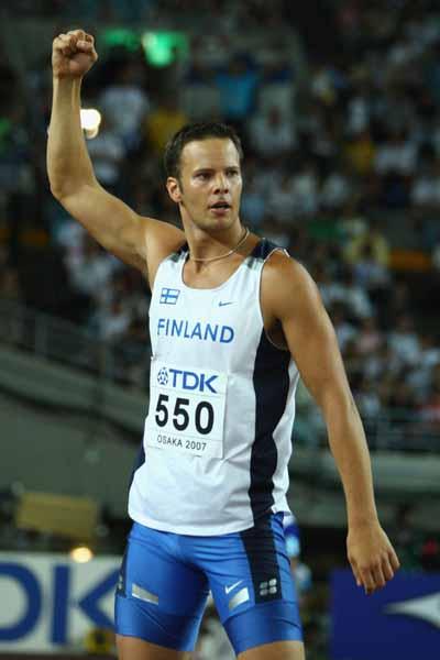 Tero Pitkamaki of Finland celebrates winning the Javelin Throw Final (Getty Images)