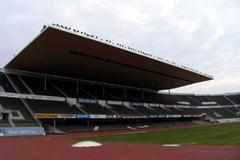 Newly completed back straight stand roof at the Helsinki Olympic stadium (SUL)