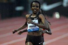 Tirunesh Dibaba wins the 10,000m in Eugene (Kirby Lee - Image of Sport)