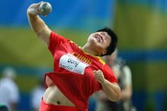 Lijiao Gong putting for bronze in Berlin (Getty Images)
