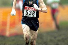 Mattew Tegenkamp in the men's junior race (© Allsport)