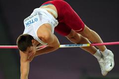 Pawel Wojciechowski of Poland wins the Pole Vaut final in Daegu (Getty Images)