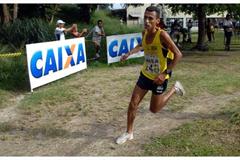 Marílson Gomes dos Santos running at the 2008 Brazilian CC National Championships (IAAF.org)