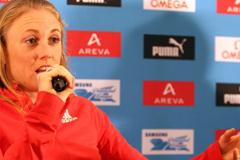 Sally Pearson at the pre-meeting press conference in Paris (Jean-Pierre Durand)