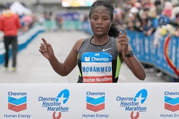 Merima Mohammed wins the Houston Marathon (Victah Sailor)