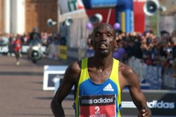2:09:00 course record for Kosgei in Carpi (Freelance)