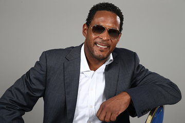Javier Sotomayor ()