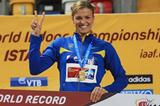 Natallia Dobrynska in Istanbul with her World indoor record cheque for $50,000 as paid by the IAAF (Getty Images)
