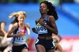 Ajee Wilson of the USA wins the Girls' 800m final in Lille (Getty Images)