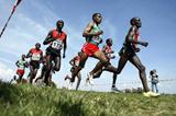 Abraham Cherono leading the men's Long Race (Getty Images)