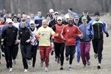 Smiling as always, Wilson Kipketer leads the promotional run in Bydgoszcz on 21 March (Roman Bosiacki)