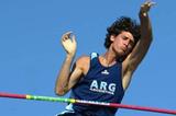 German Chiaraviglio of Argentina finishes second in the Men's Pole Vault Final (Getty Images)
