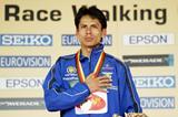 Jefferson Perez of Ecuador celebrates winning the 20km world race walking cup (Getty Images)