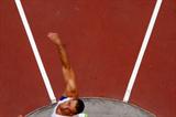 Defending champion Roman Sebrle in action during the decathlon discus (Getty Images)