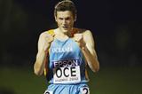 Craig Mottram wins the men's 3000m (Getty Images)