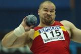 Manuel Martinez (ESP) in action in the men's shot put final (Getty Images)