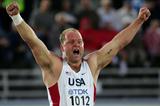 Adam Nelson celebrates a new season's best 21.73m in Helsinki's Shot Put final (Getty Images)