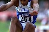 Andrew Besozzi (ITA) jumping at the 2001 World Youth C hampionships (Getty Images)