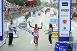 Kenya's Edwin Kipsang Rotich winning at the Corrida Internacional de São Silvestre in São Paulo on 31 December (Sérgio Shibuya/Organizers)