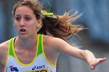 Sarah CARLI (AUS) during the Girls 400 metres hurdles semi final - Day two - WYC Lille 2011 (Getty Images)