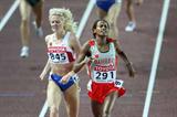 Maryam Yusuf Jamal of Bahrain finishes ahead of Yelena Soboleva of Russia during the 1500m Final (Getty Images)